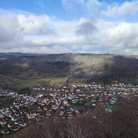 Ferienwohnung Unterm Tierstein Bad Ditzenbach Bagian luar foto